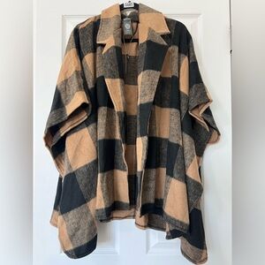 Vince Camuto Black & Tan Plaid Poncho